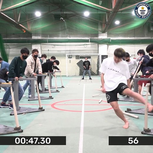 Big hitter MMA kickboxer Tenshin Nasukawa plays hardball in this baseball bat breaking challenge ⚾ | Guinness World Records