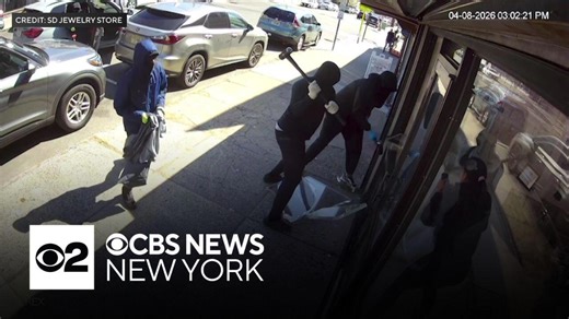 Video shows brazen burglary at New Jersey jewelry store
