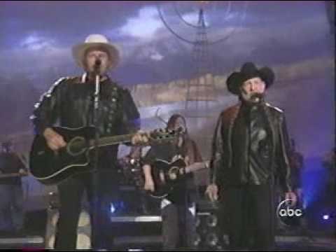 Willie Nelson / Toby Keith- Beer For My Horses