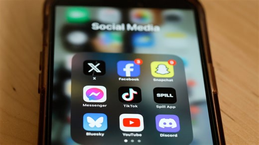 In love with your cell phone? Don't let it ruin Valentine's Day | Opinion