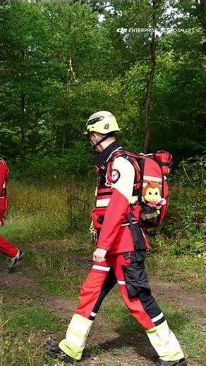 How Search and Rescue Teams Use Thermal Drones to Find Missing People in Forests| DJI Zenmuse H30T