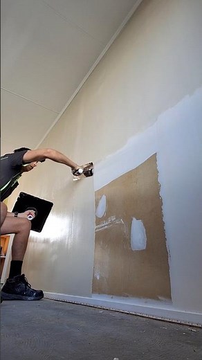 Skimming old Walls