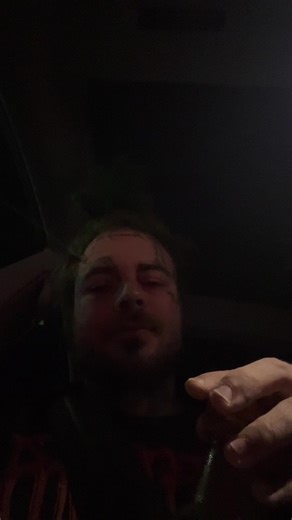 Y’all probably don’t realize this was probably checks plan all along. All that animosity and then y’all became buddy buddy ? @Flyysoulja was doing badd all by himself and @checkthestar swooped in, now bro a zombie 😂😭 smh check boy you ain’t livin right.