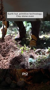 Pt3 Earth hut. primitive technology. Clay stone oven #survivalcamps #build #outdoors #survivaltips #survivalskills #camping #fyp #foryou #foryoupage #bushcraft #bushcrafting #shelter #building #builde #bushman | Mackhel Jordy