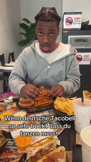 Checkt ab Trackrabch Düsseldorf #tacos #tacobell #düss #foodspot #foodspotdüsseldorf
