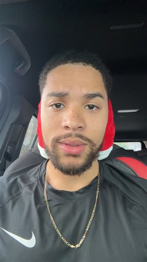 POV: you smell delicious 🤤 | standing and eating pov