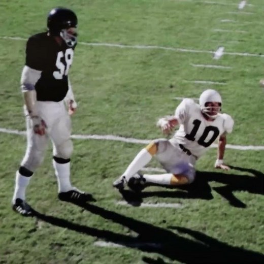Sonny Nails The Guards Captain 😳🏈 | The Longest Yard 1974