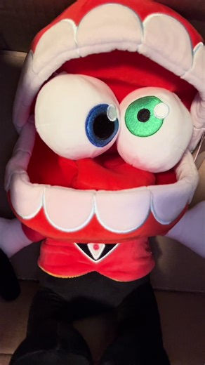 I just got him today he’s such a fatass #tadc #theamazingdigitalcircus #tadccaine #pomni #fyp