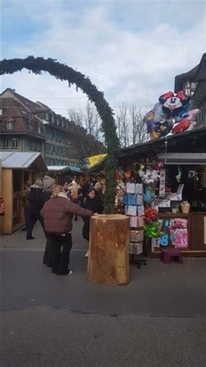Christmas Market Vibes in Bern 🇨🇭 | Festive Streets & Holiday Shopping