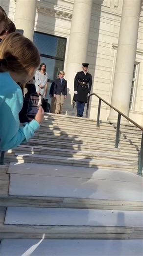 Jackson Academy again had the privilege to participate in the Laying of the Wreath at the Tomb of the Unknown Soldier. Such an honor and very moving moment. | Jackson Academy Middle School