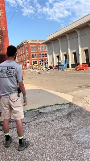 The Ultimate Bus Stunt: Twisters Movie Behind the Scenes