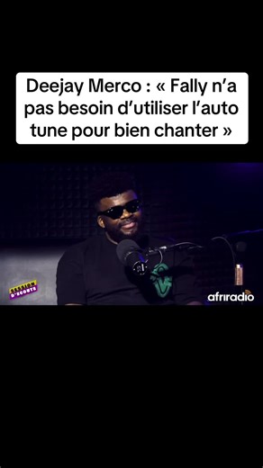 Le débat autour de l’utilisation de l’auto-tune dans la musique congolaise continue d’alimenter les discussions. Invité de l’émission Session d’écoute, le DJ et producteur Deejay Merco s’est exprimé sans détour sur la question, notamment en évoquant le talent vocal de Fally Ipupa. Selon lui, l’artiste congolais n’a nullement besoin de recourir à cet outil pour prouver ses capacités vocales. « Fally n’a pas besoin d’utiliser l’auto-tune pour bien chanter », a-t-il affirmé, avant de nuancer le déb