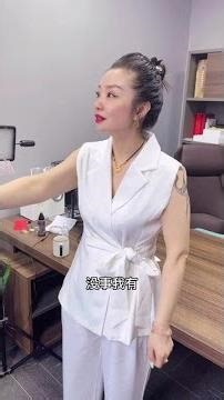 No house, no car, but I have kids! 😄 #OfficeFunny #BeautifulBoss #MakeYouLaugh 😅😅😅 Forget your tr...