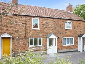 Martin & Co Video Tour of Penleigh Road, Westbury