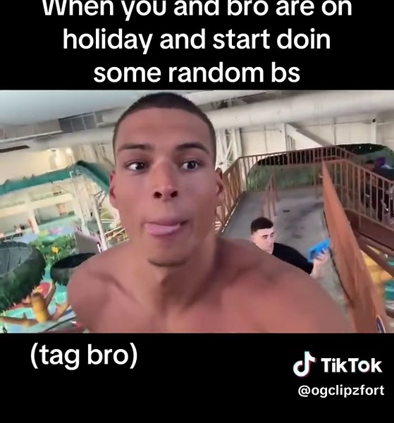 Random Holiday Fun with Bro: Streamer Clips