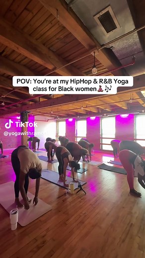 HipHop & R&B Yoga for Black women🧘🏾‍♀️🎶 #blackgirlyoga #blackyoga #blackyogi