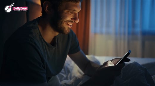 Stranger shocks subway crowd after teen refuses to move