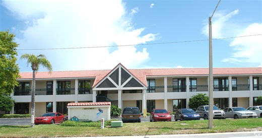 5509 W Gray St, Tampa, FL 33609 | LoopNet