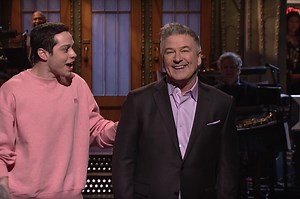 Watch Alec Baldwin's Record-Setting 17th Monologue on 'SNL'