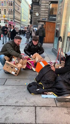 Surprise for dogs: Food, drink & treats! #shorts