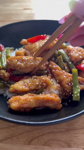 How to Make Panda Express Copycat Honey Sesame Chicken