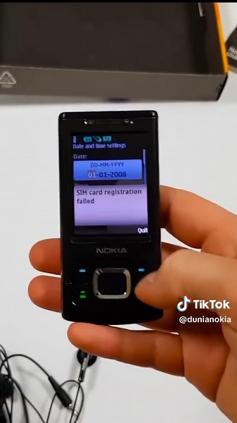 Unboxing the Nokia 6500 Black