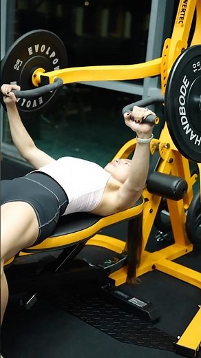Why Trainers Love the Powertec Levergym for Home Workouts