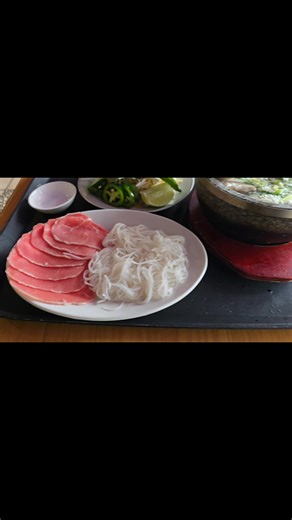 MONDAY VIETNAMESE RESTAURANT PHO 111 | Huynh Kim Ho