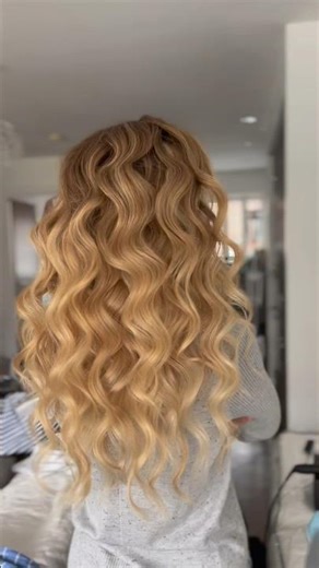 Wedding-Worthy Waves! DIY Modern-Day Hollywood Waves Tutorial | Shonagh Scott #shorts