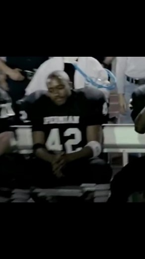 Friday Night Lights (2004) #fyp #foryou #football #nfl #movie #fridaynightlights #film #filmtok #edit #texas #footballmovie #footballedit
