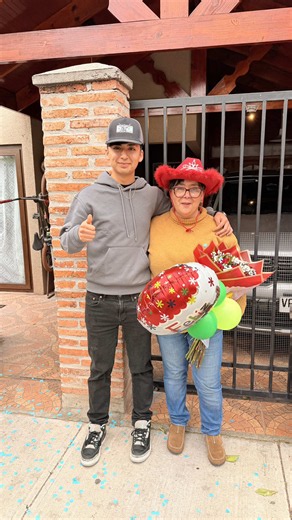 Señorita Marcela 💐🤠 #parati #lemandafloreselpatron #elpatronchile🇨🇱 #lospatrones #chile🇨🇱