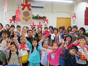 Feeding Hong Kong calls for little helpers for its Festive Food Drive 2014 | Coconuts