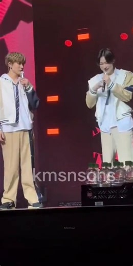 Heeseung teaching how to spin and Sunoo being Hee's Hype boy 🫢