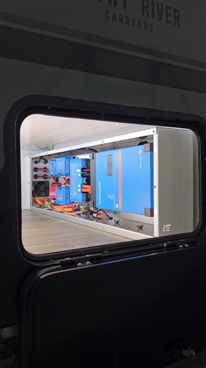 Complete Victron Off-Grid Battery System in a Snowy River Caravan