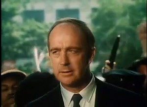 Bananas Bande-annonce VO