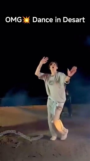 🔥Dance in Desert #shorts #Dance #desart
