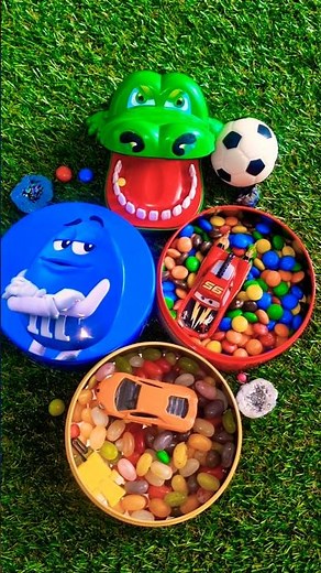 🍬 Satisfying Candy ASMR | Jelly Beans, Skittles & M&M's Vibrating Sounds #asmr #satisfying