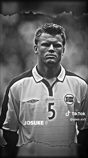 Momen John Arne Riise Hancurkan Karir Alan Smith