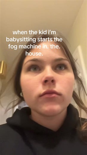 when i tell you it took an hour to get all the smoke out im not even lying #nanny #kid #fogmachine #inthehouse #ithinkimgonnadieinthishouse