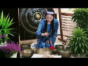 1 Hour Deep Meditation Music | Tibetan Singing Bowls & Om Chants