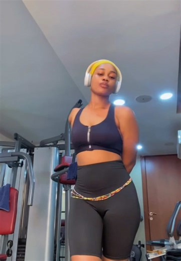 Long time no #gymfit post.. 🙂‍↔️🖤💛 #amputee #amputeelife #fyp #foryou #CapCut