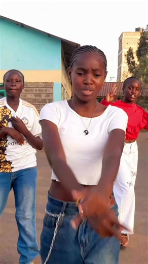 Trials does it make sense 🤔🤔 @VA💕💕shley @ABBY LA CHROME❤️👑 #kenyantiktok🇰🇪 #stargirl #fyp #chrome dance crew ♥️