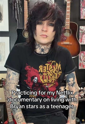 Johnnie Guilbert (@johnnieguilbertreal)’s video of bryan stars
