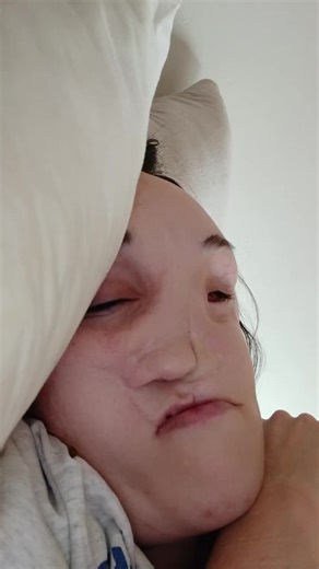 #grwmroutine #fyp #gunviolenceawareness🧡🧡🧡 #domesticviolencesurvior #fypシ゚viral good morning everyone i hope everyone got a good night's sleep 😴 you guys said you wanted to see a grwm so you guys can see my morning routine so I had to deliver‼️‼️‼️ i hope this gives you guys a better idea on how I have to get ready everyday & how different that has looked for the last 5 years❤️😭💯 as always 1 second 1 minute 1 day at time much love byeeeeee 👋🙌🙏 we do recover, we do survive💜🧡💜