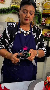 5.8K views · 44 reactions | Geode effect cake殺 | Vidya's kitchen yummy cakes | Facebook