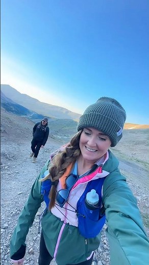 Hiking up Colorado 14er Mount Sherman