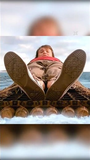 Dieser Mann ist in der Liliputaner Welt gefangen