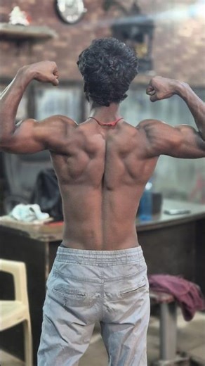 Big Back Energy! 🔥 Level up your pull day #viral #trending #gym #shorts