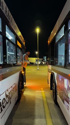 Cold start this morning #vlog #routine #work #bus #college | routines
