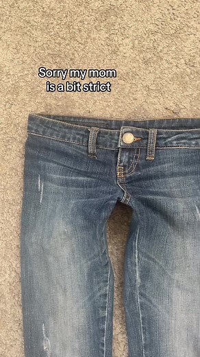 The Ultimate Guide to Ultra Low Rise Jeans